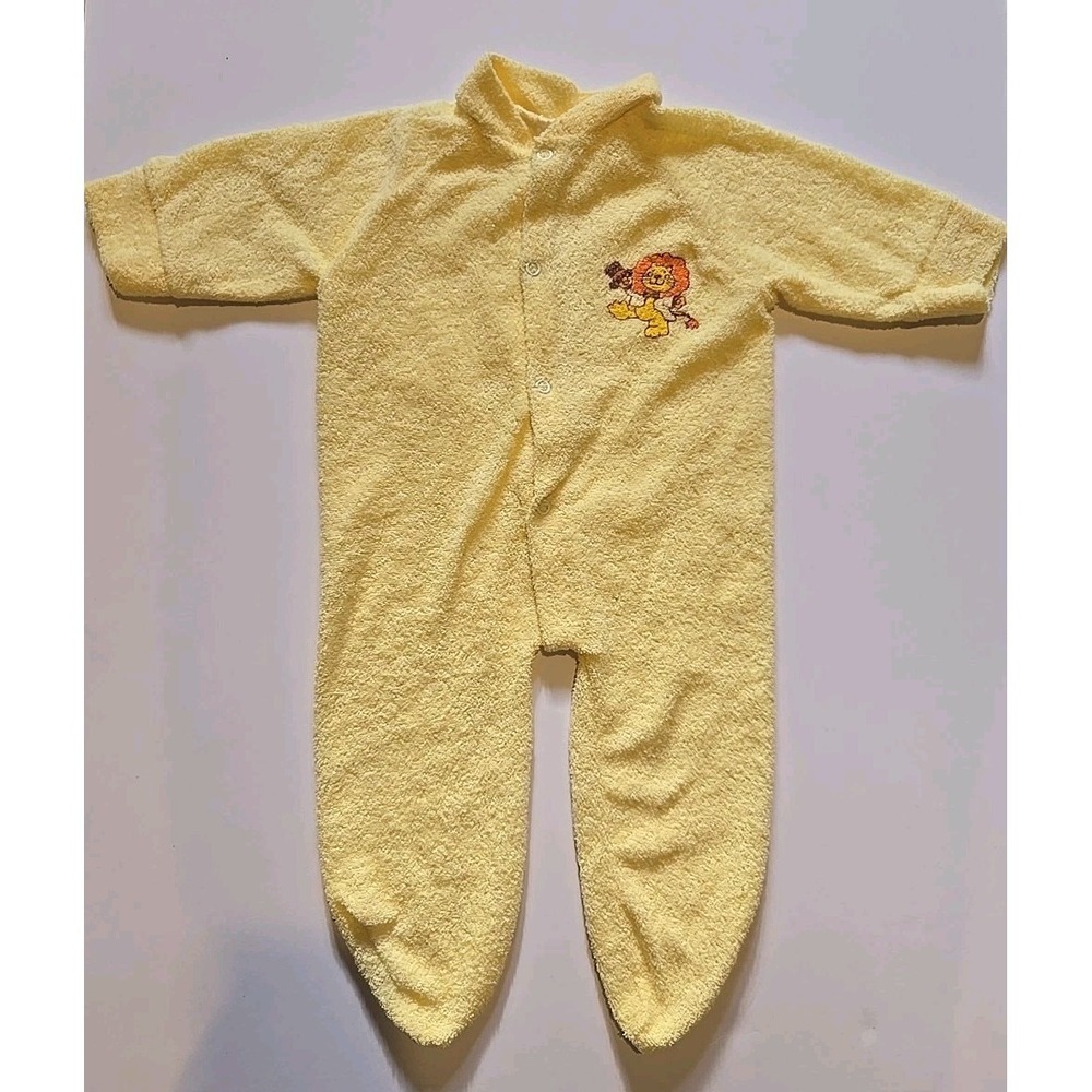 Vintage Yellow Terrycloth Baby Sleeper W Dancing Lion Size Large- 21 In. Long